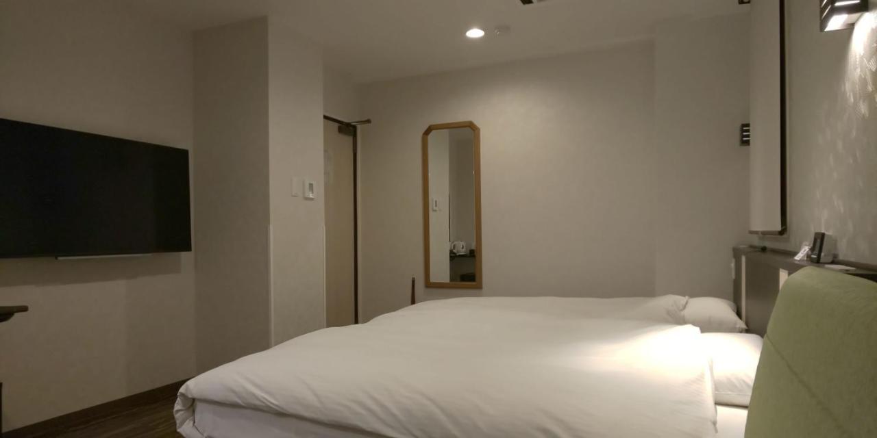 Ueno First City Hotel Токио Экстерьер фото